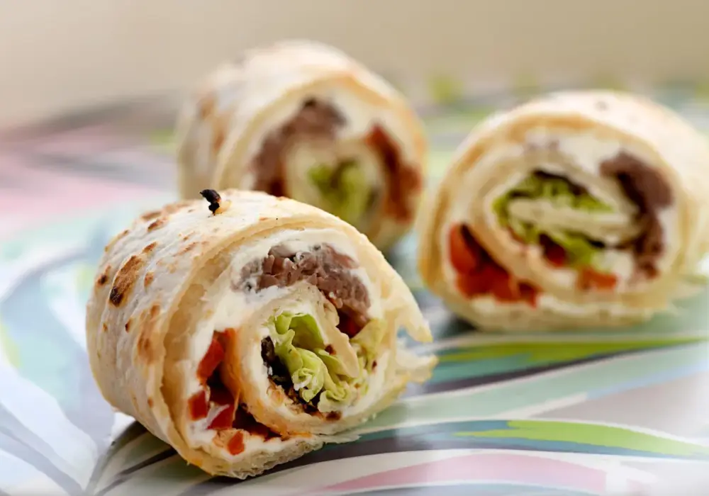 Pyszna tortilla z szarpaną wieprzowiną - proste przepisy na każdą okazję
