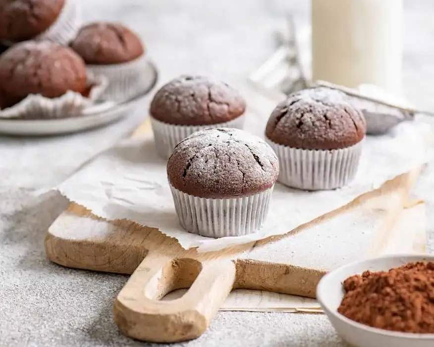 Ile piec muffinki czekoladowe, aby były idealnie puszyste?