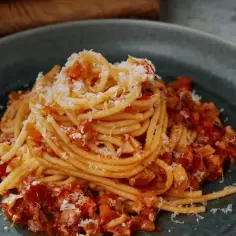 Spaghetti drobiowe: Zdrowsza alternatywa dla tradycyjnych dań włoskich