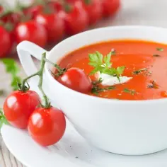 Jak ugotować zupę pomidorową - prosty przepis na pyszny smak